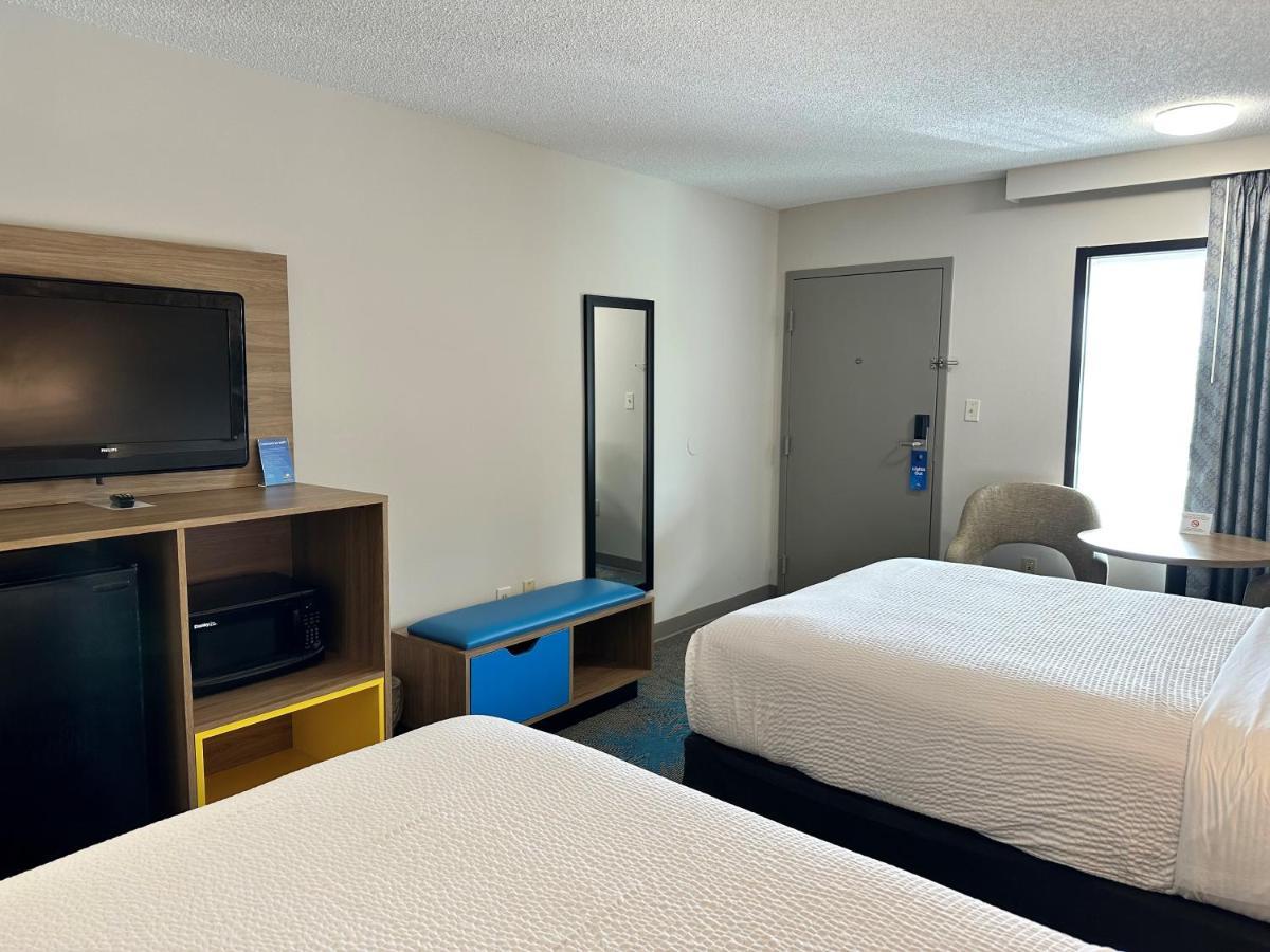 Days Inn By Wyndham Valdosta I-75 מראה חיצוני תמונה