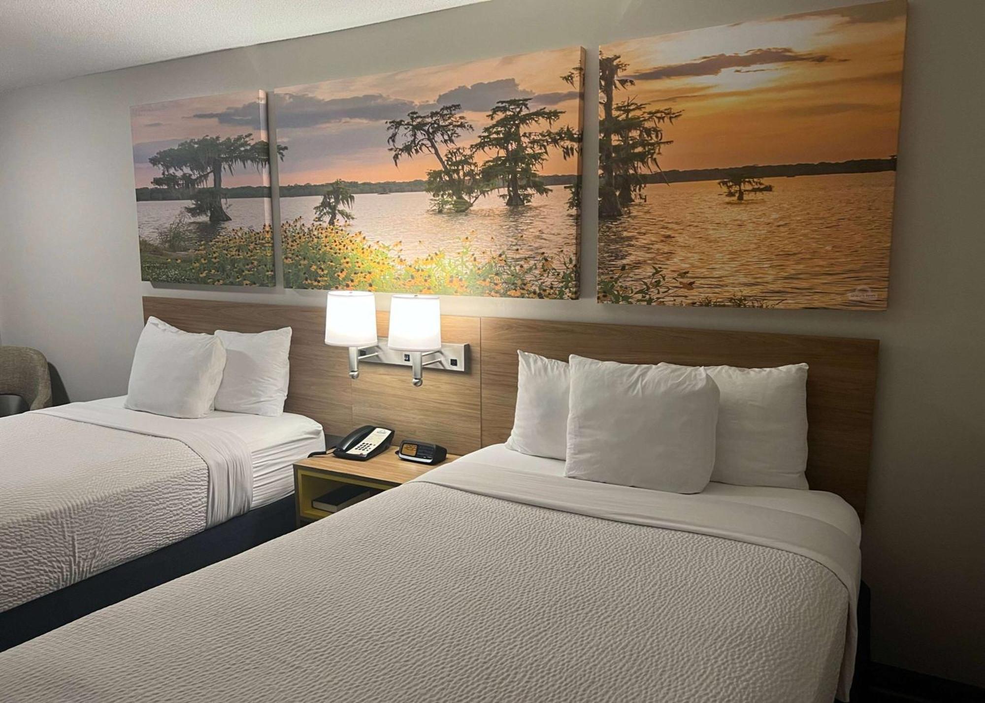 Days Inn By Wyndham Valdosta I-75 מראה חיצוני תמונה